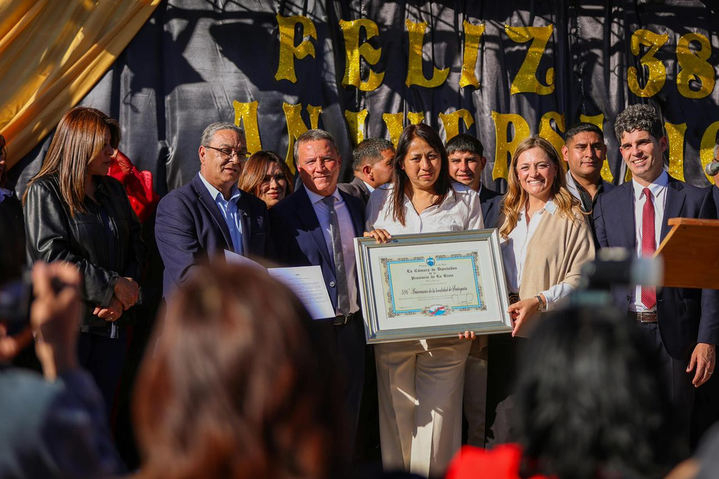 LA VICEGOBERNADORA TERESITA MADERA ENCABEZ&Oacute; EL 386&deg; ANIVERSARIO DE SA&Ntilde;OGASTA Y REMARC&Oacute; EL ACOMPA&Ntilde;AMIENTO ESTATAL A LAS FAMILIAS LOCALES