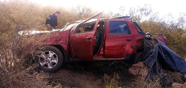 UN HOMBRE ORIUNDO DE JUJUY MURI&Oacute; TRAS UN VUELCO EN RUTA 141
