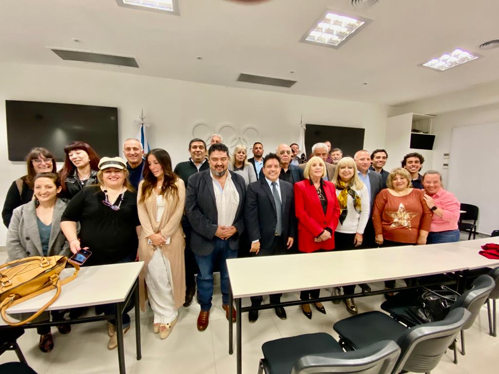 FERPA PRESENTE EN LA ELECCIÓN DEL DIRECTOR DE PATÍN DE VELOCIDAD