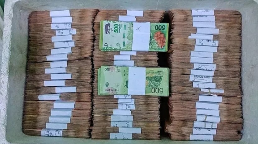 En rápido accionar la Policía recuperó un millón de pesos en Famatina