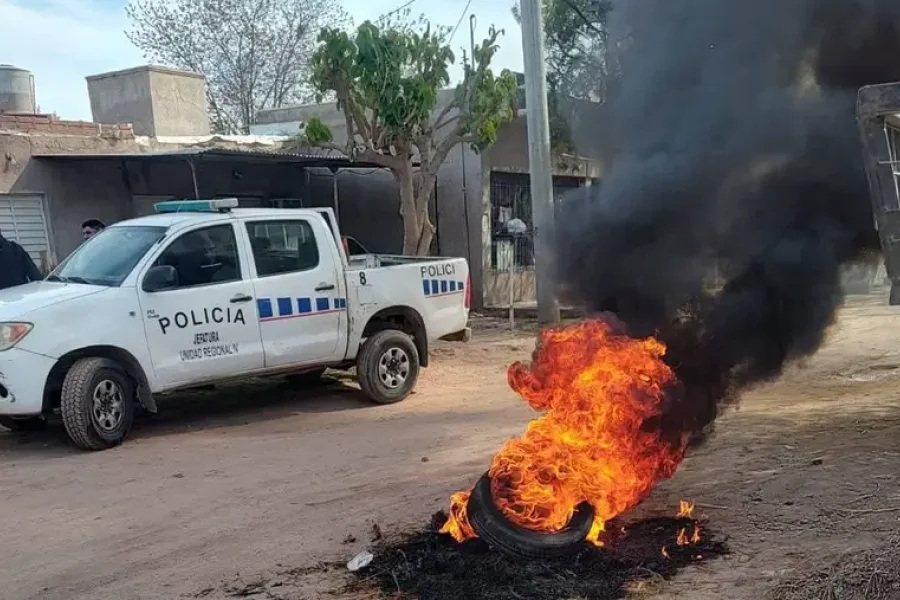 DETUVIERON AL SUJETO ACUSADO DE ABUSAR SEXUALMENTE A DOS NIÑAS EN LA CAPITAL