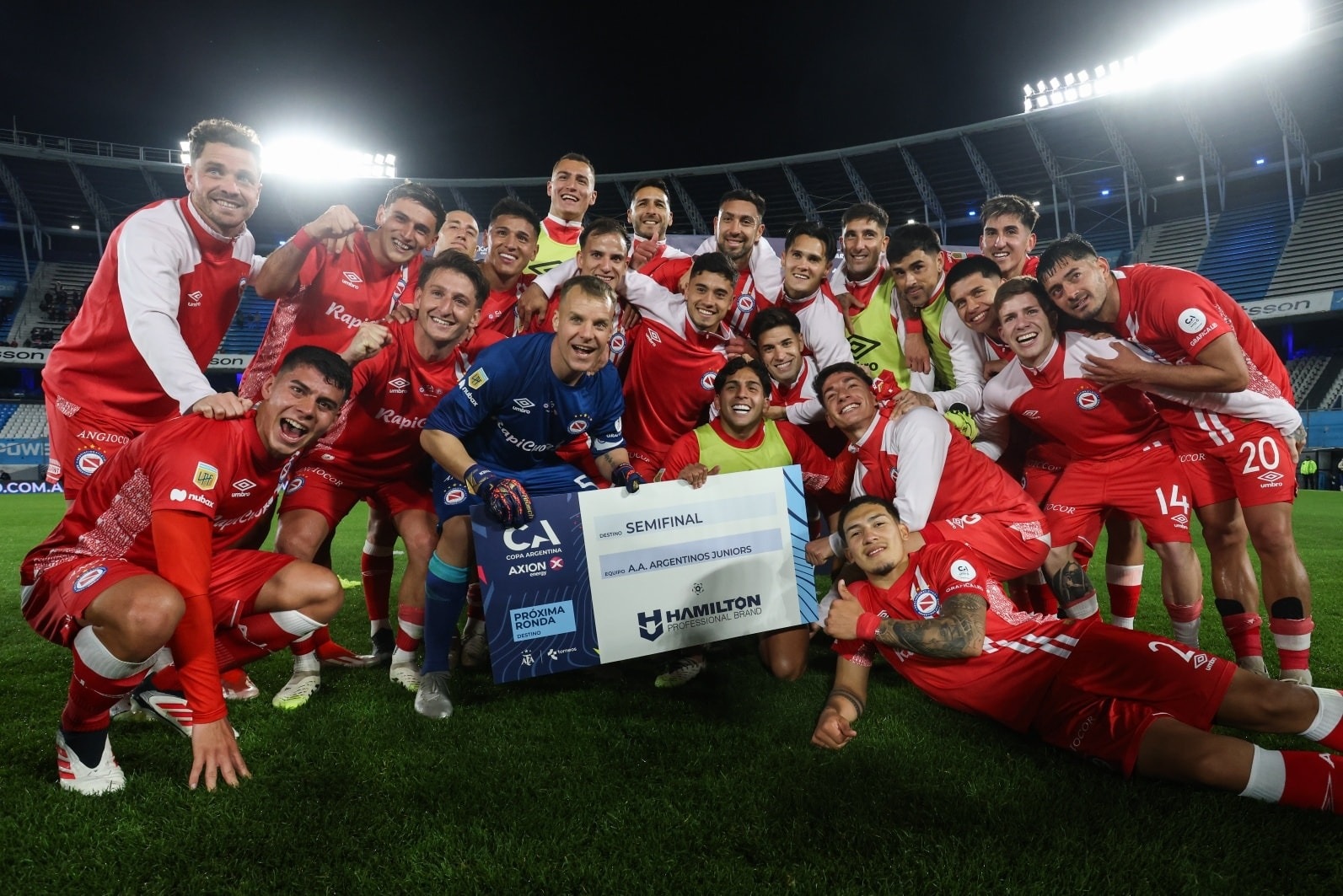 ARGENTINOS DERROTÓ A LANUS Y CLASIFICÓ A SEMIFINALES DE LA COPA ARGENTINA