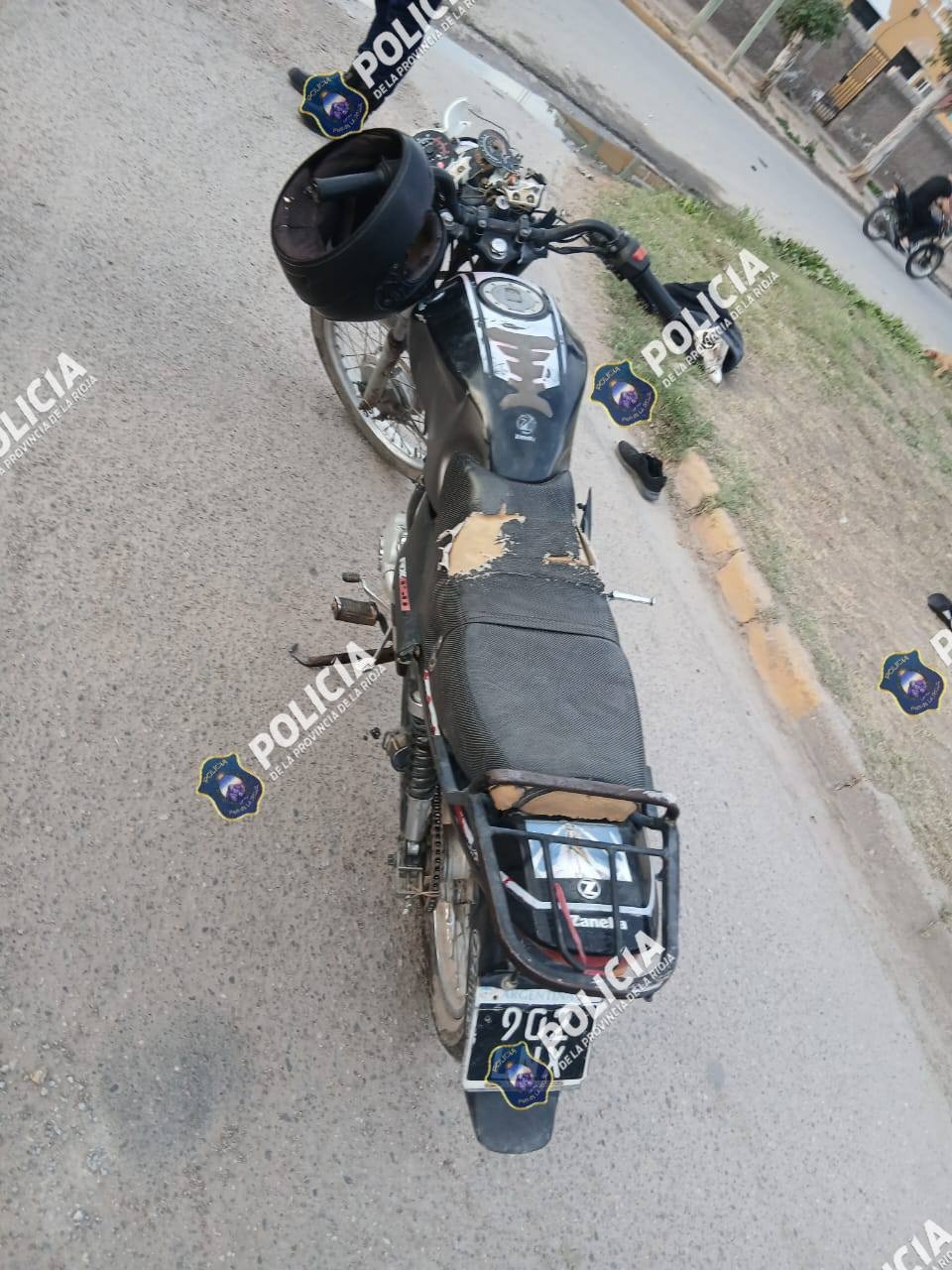 SINIESTRO VIAL DEJÓ UN MOTOCICLISTA CON FRACTURAS