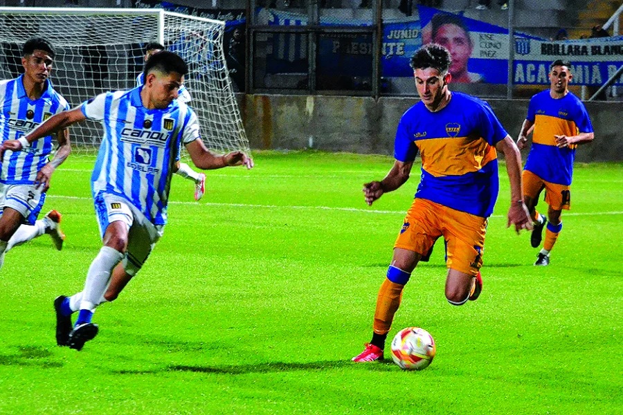 RACING VA POR LA REMONTADA ANTE RIOJA EN LA VUELTA DE LA SEMIFINAL