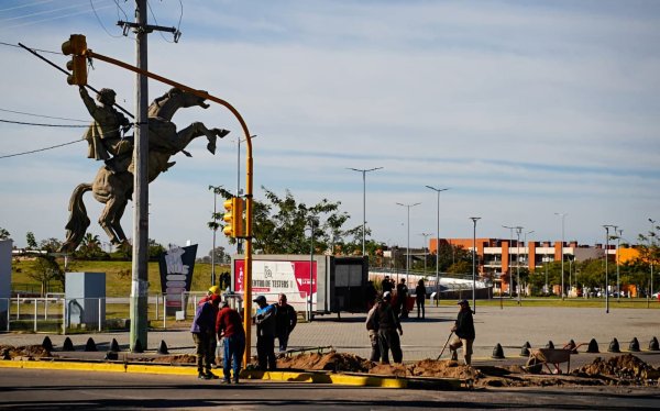 NUEVOS SEM&Aacute;FOROS EN MATAT&Iacute;N DE LA FUENTE Y EJ&Eacute;RCITO ARGENTINO PARA ORDENAR EL TR&Aacute;NSITO Y PREVENIR ACCIDENTES