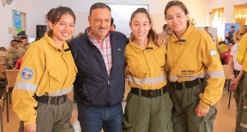 EL GOBERNADOR PARTICIPÓ DEL CURSO PARA BRIGADISTAS DE INCENDIOS FORESTALES 