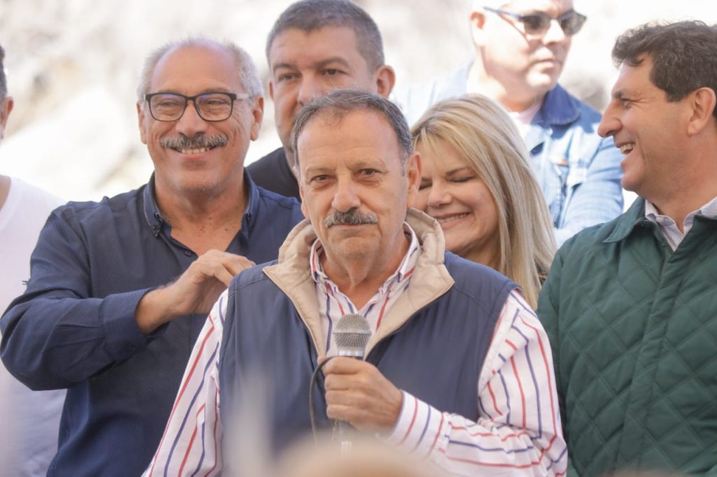 QUINTELA INAUGURÓ UN RESERVORIO DE AGUA EN TOTORAL DE LA SIERRAS (CHEPES)