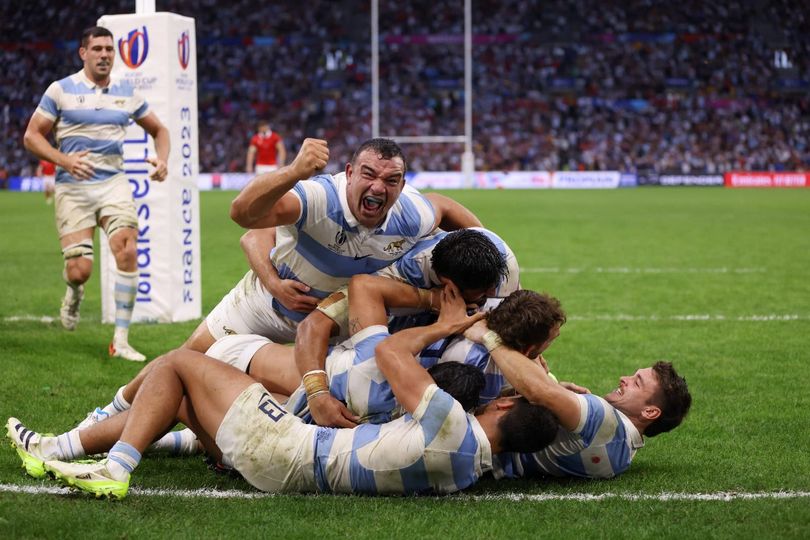 LOS PUMAS GANARON Y ESTÁN ENTRE LOS 4 MEJORES DEL MUNDIAL 