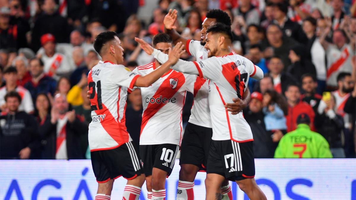 RIVER GOLEÓ A INDEPENDIENTE POR LA COPA DE LA LIGA PROFESIONAL