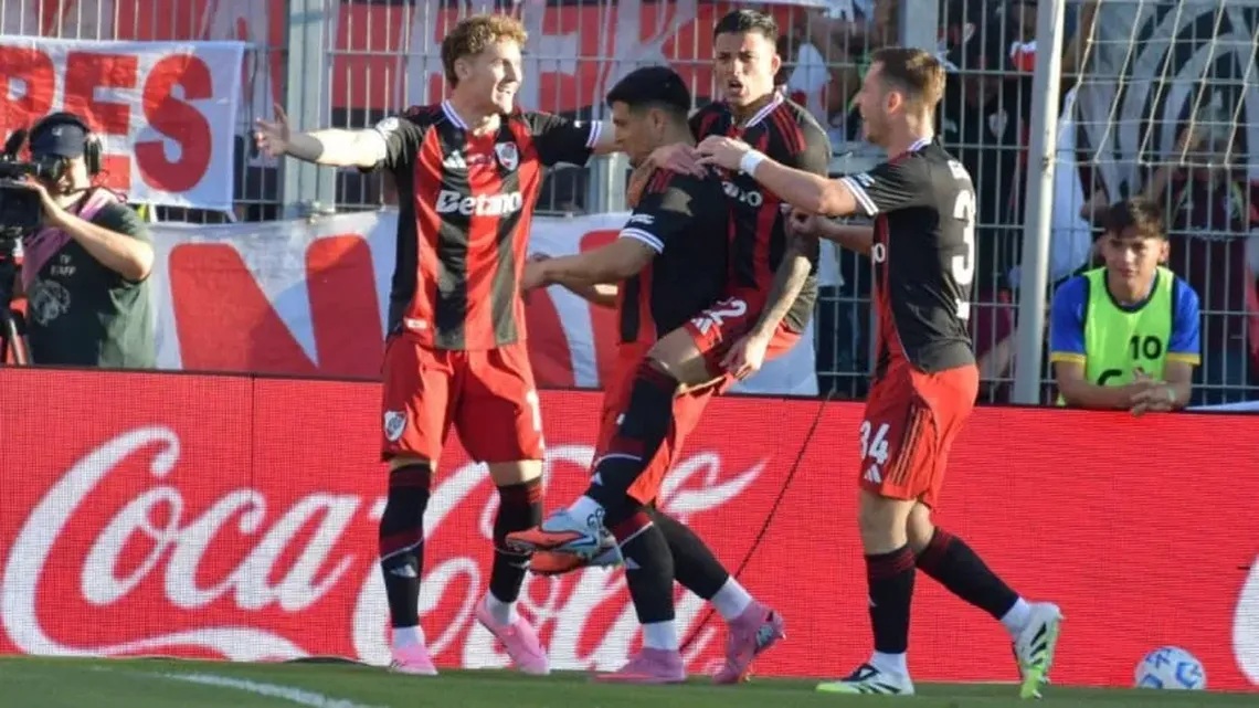 RIVER LE GANÓ A RACING CON GOL DE SALAS Y SE METIÓ EN LAS SEMIS DE LA COPA ARGENTINA