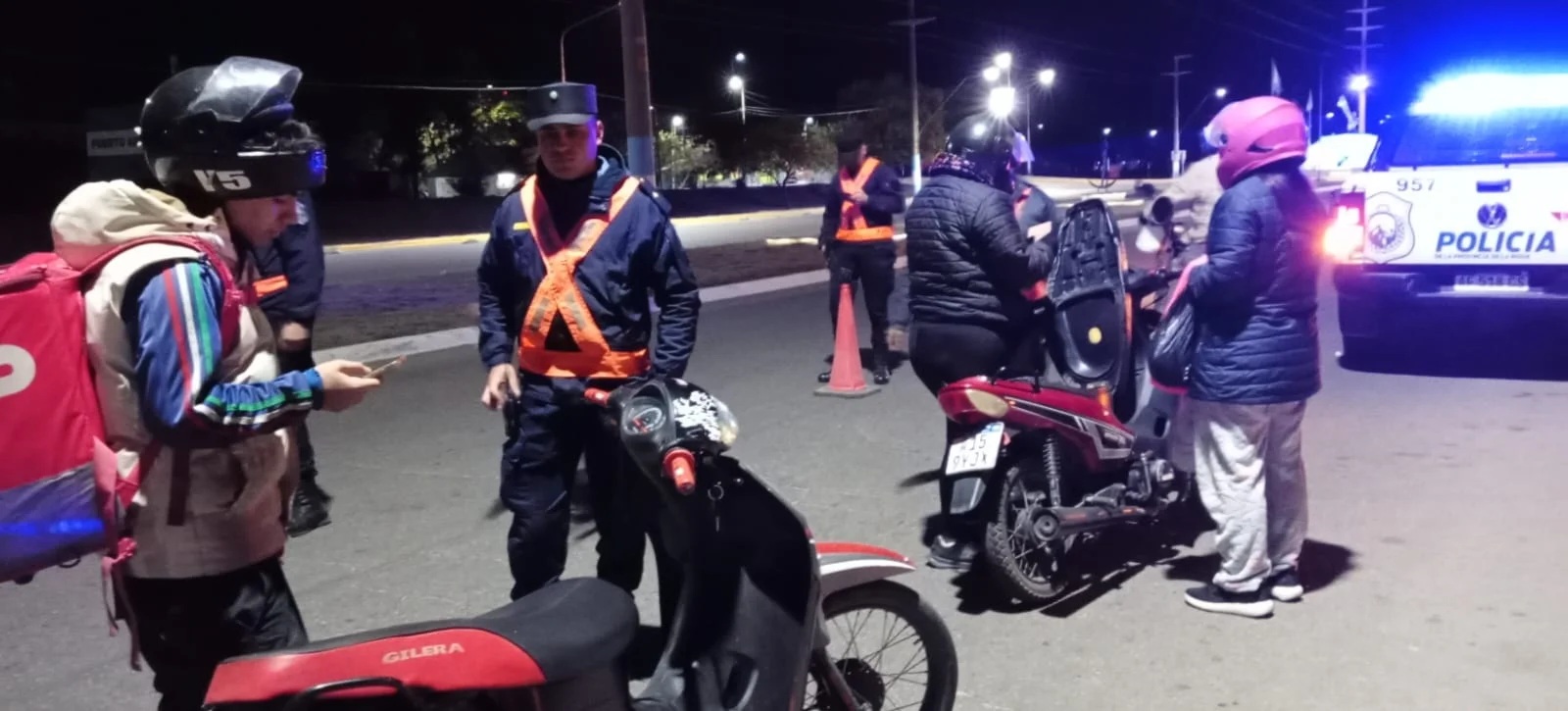 AGENTE PENITENCIARIO FUE DETENIDO CON SUSTANCIAS EN SU PODER