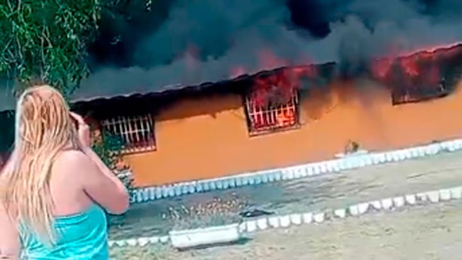 DOS NIÑAS MURIERON TRAS UN INCENDIO EN UNA IGLESIA EN CÓRDOBA