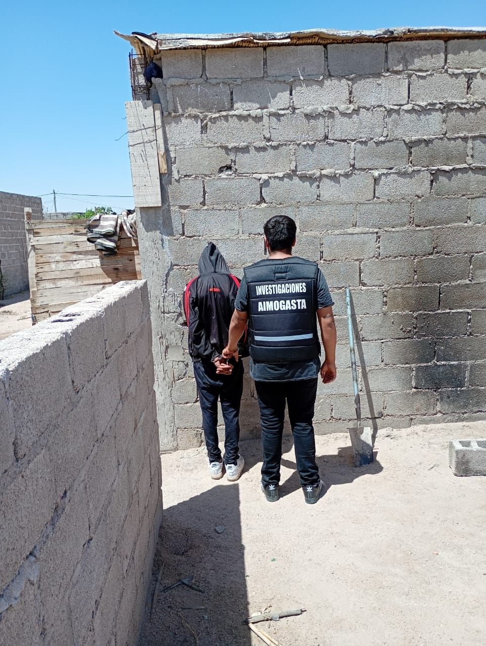 LA POLICIA DETUVO A UN JÓVEN POR UN HECHO DE HURTO