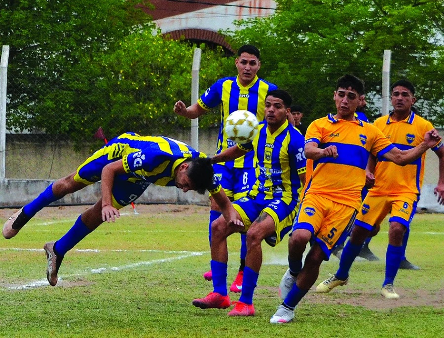 DEFENSORES DE LA BOCA Y ANDINO DEBUTARON CON TRIUNFOS EN EL REGIONAL AMATEUR FEDERAL 