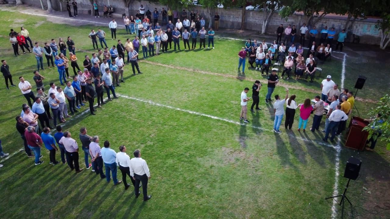 LA POLICIA INAUGURÓ SISTEMA DE ILUMINACIÓN Y RIEGO EN SU CANCHA DE LA ZONA SUR