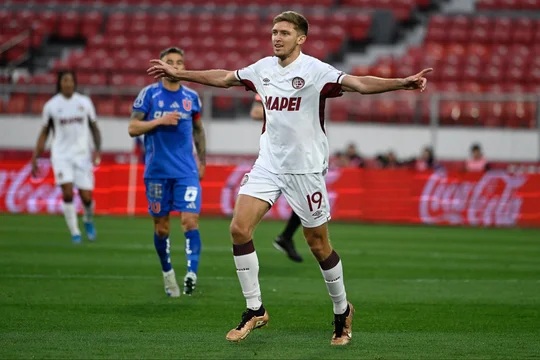LANUS EMPATÓ ANTE LA U DE CHILE EN LA IDA DE LA SEMIFINAL DE LA SUDAMERICANA
