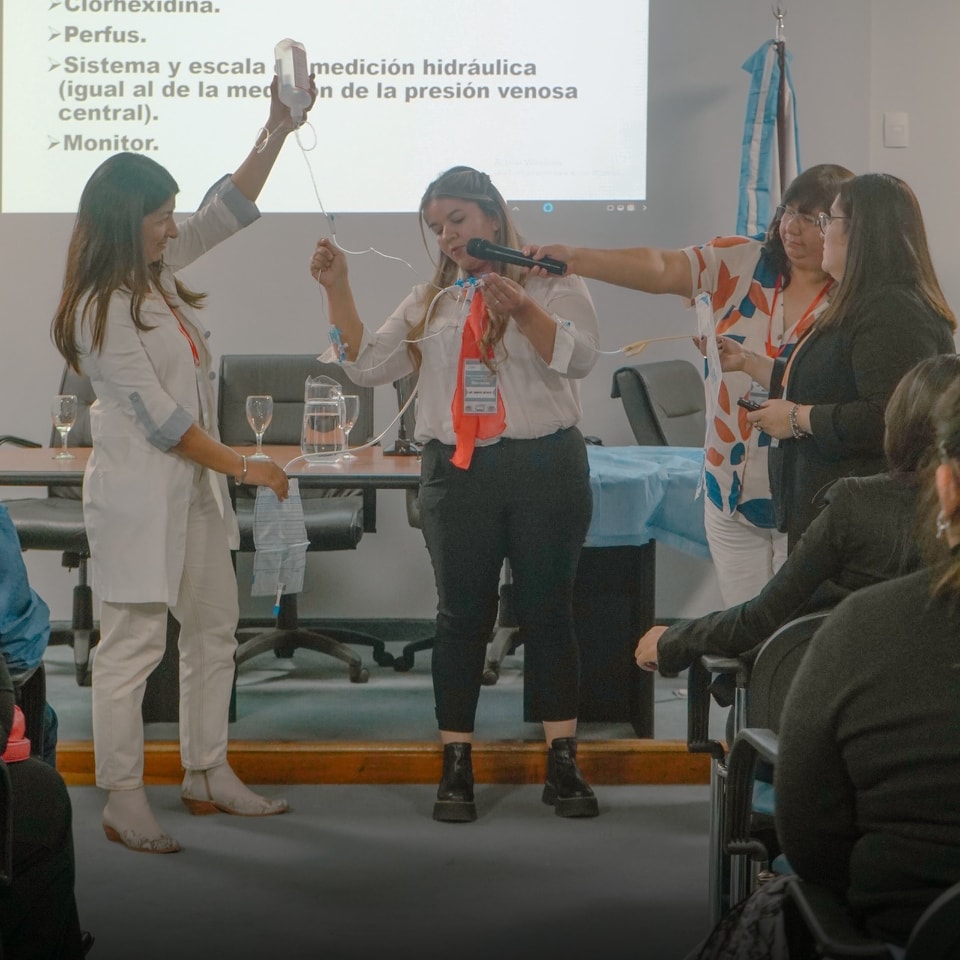 JORNADA SOBRE TERAPIA INTESIVA EN EL HOSPITAL DE LA MADRE Y EL NIÑO