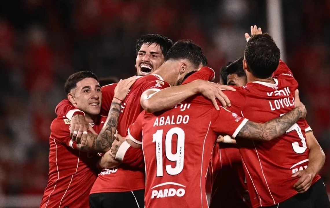 INDEPENDIENTE GOLEÓ A ATLETICO TUCUMÁN Y VA POR LOS PLAYOFF