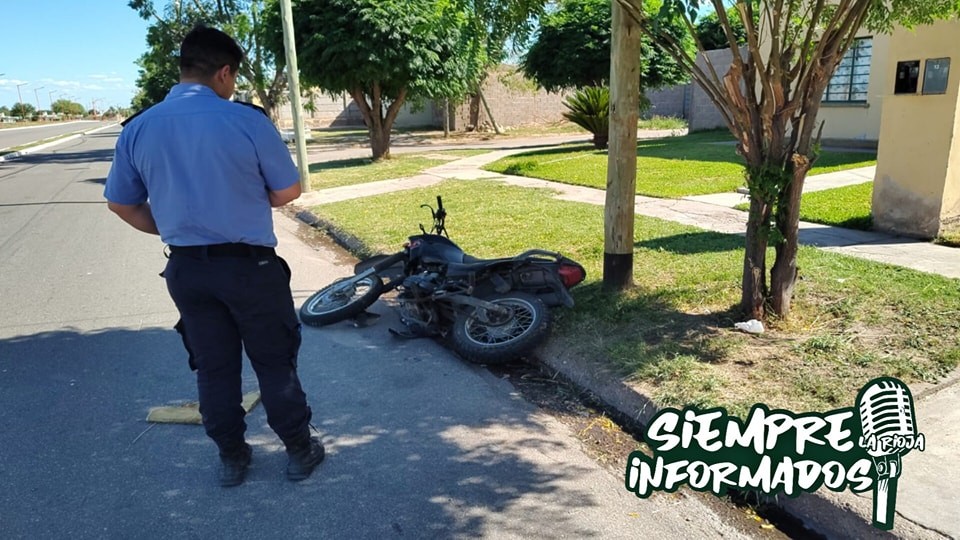 GRAVE SINIESTRO VIAL: UN MOTOCICLISTA PERDIÓ EL CONTROL Y FUE TRASLADADO AL HOSPITAL